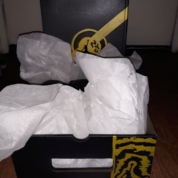 Jordan Retro 10 "NYC" sz 9 - Picture 11 of 11